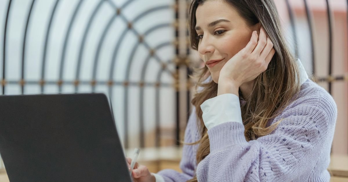 15 Factors Driving Gen Z’s Break From Traditional Work Norms