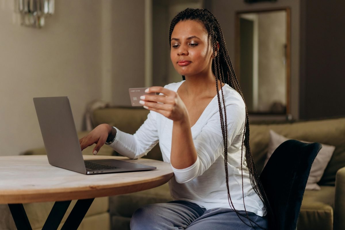 How to Get Cash from a Credit Card: What to Know About Cash Advances